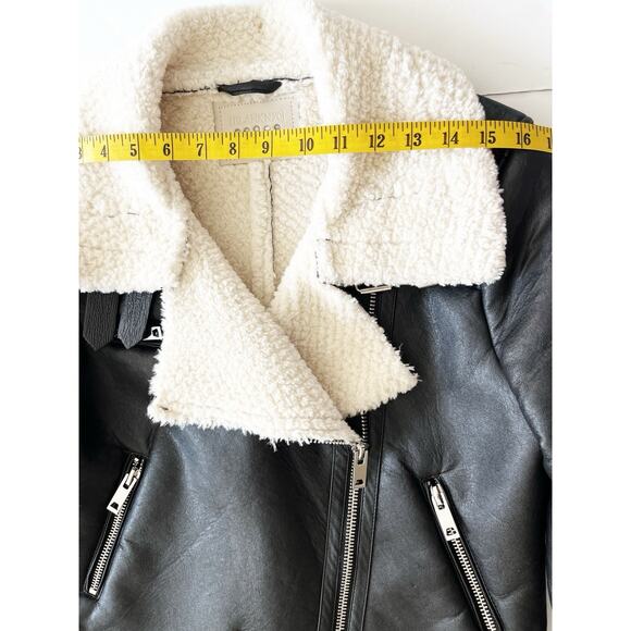 BLANK NYC Moto Jacket Women S Black Faux Leather White Faux Fur Full Zipper - Picture 6 of 12